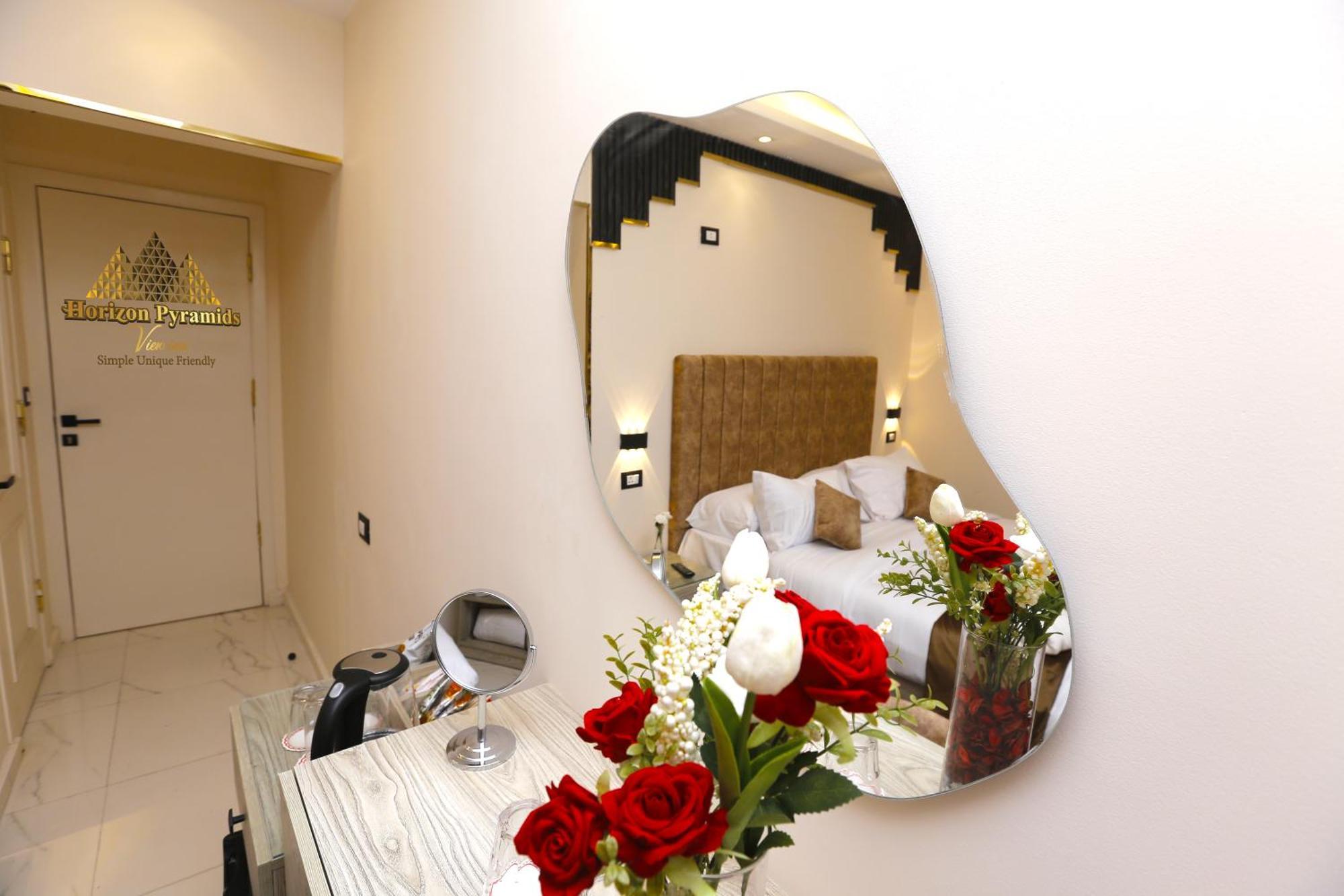 Horizon Pyramids View Inn Kafret el-Gabal Εξωτερικό φωτογραφία
