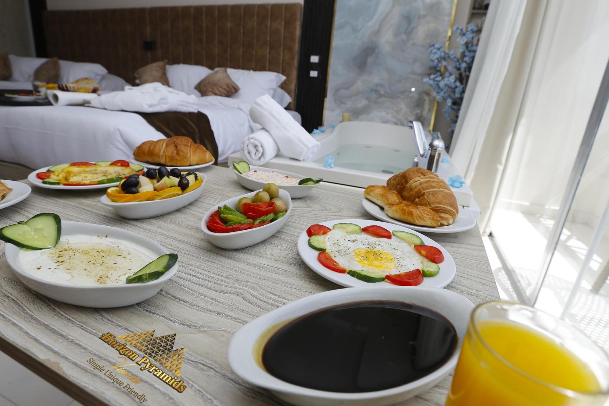 Horizon Pyramids View Inn Kafret el-Gabal Εξωτερικό φωτογραφία